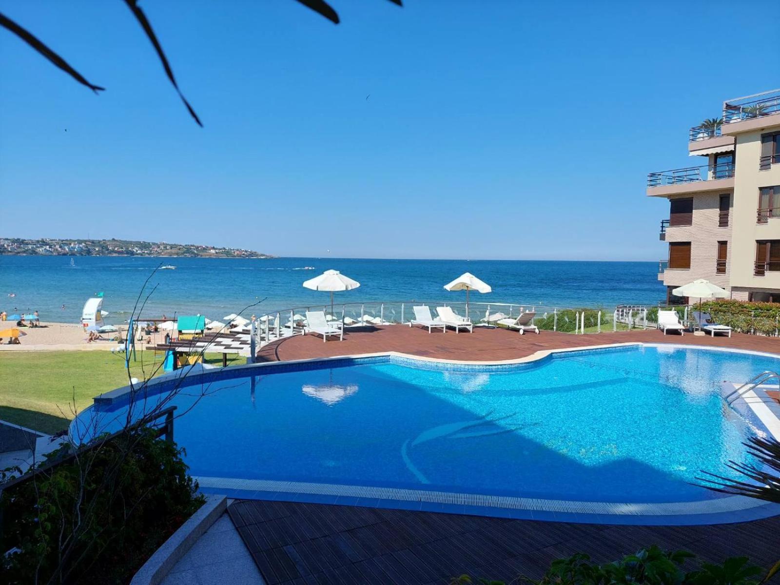 Sand Lillies Sunny Relax Sozopol Exterior photo