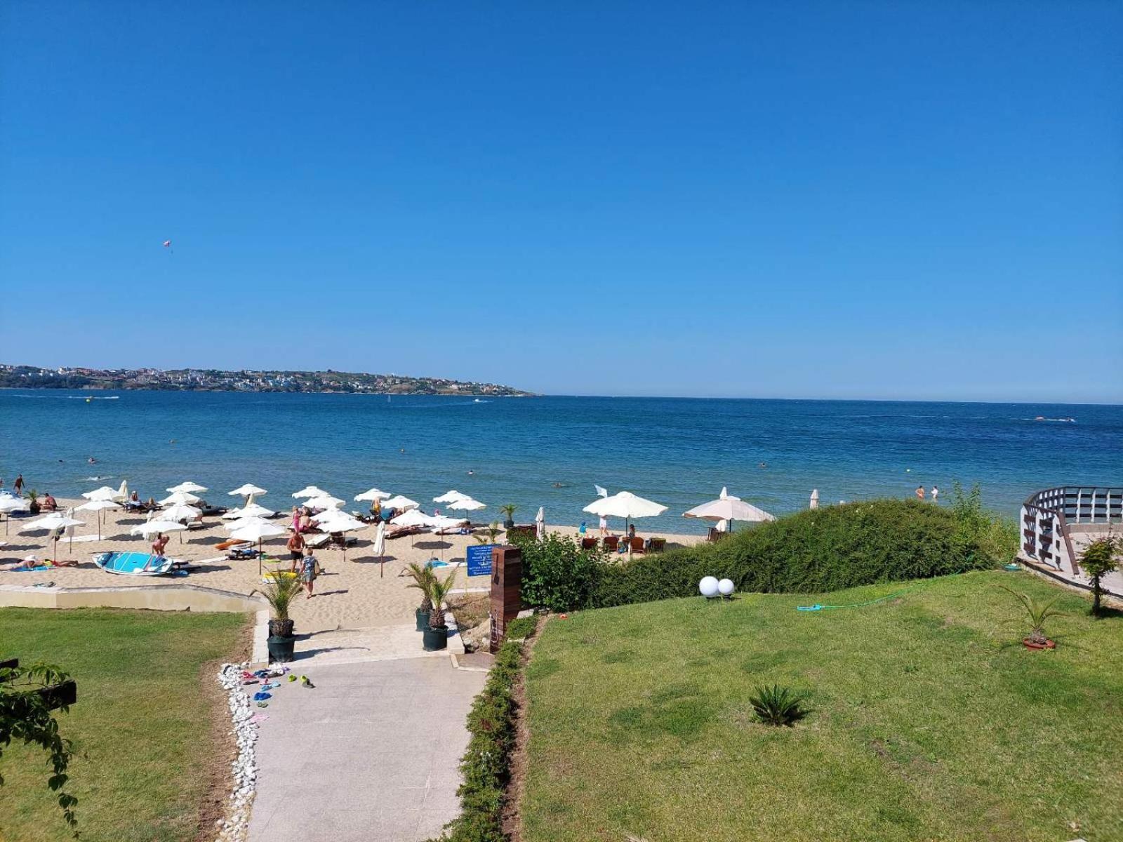 Sand Lillies Sunny Relax Apartment Sozopol Exterior photo